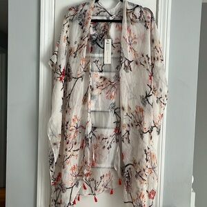 NWT gorgeous cape/vest